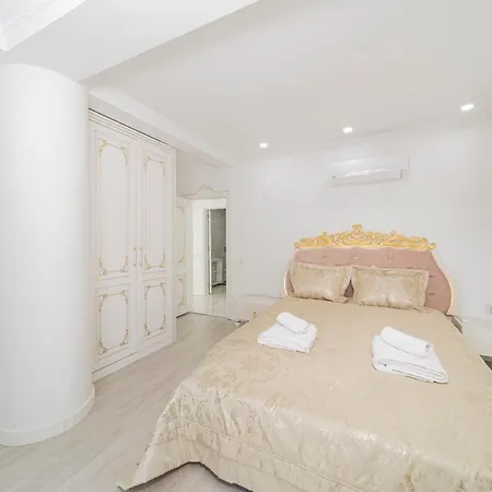 Brand New With Full Amenities קמר